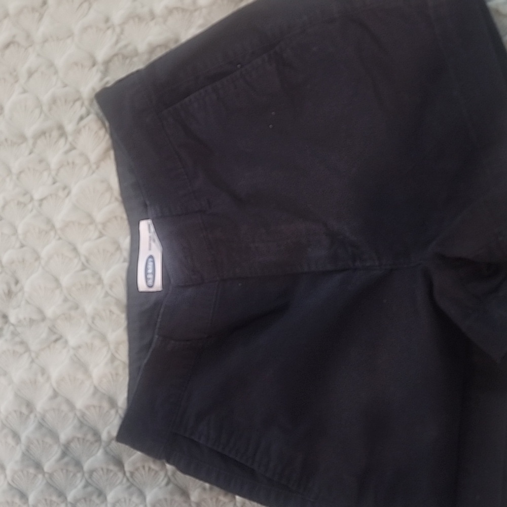 Amazon Essentials Light Gray Short Mid Length Siz… - image 2